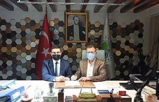 Alaşehir Belediyesinde kadrolu işçilerin yüzünü...
