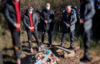 Albayrak, Terim ve Şahin, Özkan Sümer’in mezarını...
