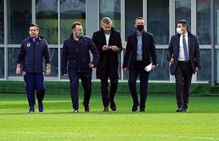 Ali Koç: “Türk futbolu kaosa sürükleniyor”