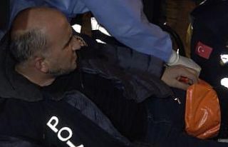 Alkollü sürücü "dur" ihtarına uymayıp...