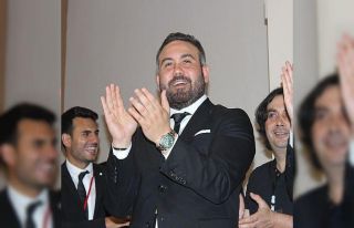 Altay Başkanı Özgür Ekmekçioğlu korona virüse...