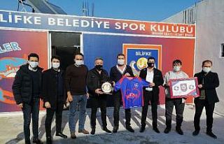 Altay’dan Silifke Belediyespor’a marş