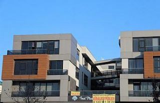 Antalya’da ’korona partisi’ dedirten görüntüler