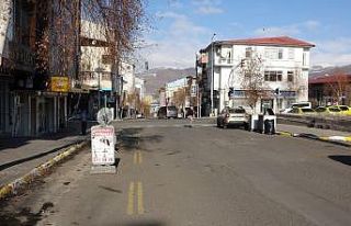 Ardahan’da cadde ve sokaklar boş kaldı