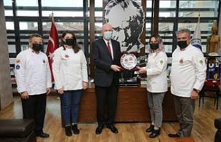 Aşçılar Derneği’nden Başkan Kurt’a teşekkür...