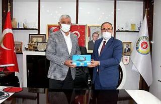 ATSO’dan eğitime tablet desteği