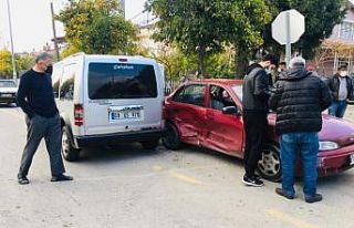 Aydın’da trafik kazası: 3 yaralı