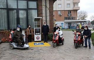 Bafra Belediyesi’nden engelliler için şarj istasyonu