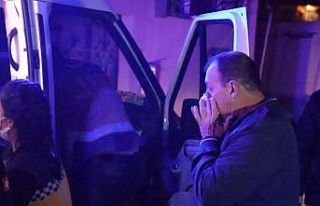 Bahçede ateş yakan yaşlı adamı komşuları taş...