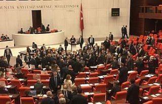 Bakan Gül: “Yargının hukukun değil, vesayet...