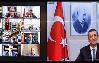 Bakan Selçuk: “Dağıtımını sürdürdüğümüz...