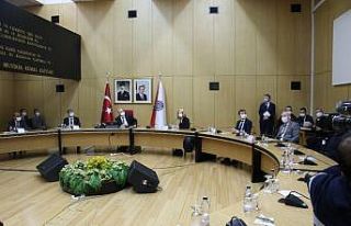 Bakan Soylu, engelli çocuklar ve aileleriyle bir...