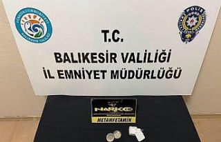 Balıkesir’de 12 şüpheli şahsa uyuşturucu operasyonu