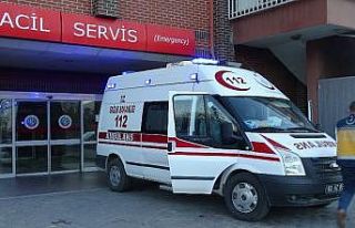 Başına yorgun mermi düşen genç kız yoğun bakıma...