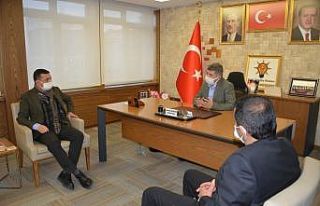 Başkan Akçadurak’a taziye ziyareti