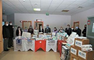 Başkan Akman’dan tedavi gören bebeklere malzeme...