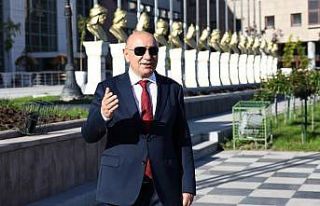 Başkan Altınok: “Pandemisiz bir yıl diliyorum”