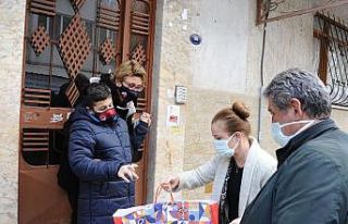 Başkan Çalkaya, engelli çocukları unutmadı