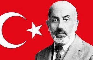 Başkan Mehmet Akif Ersoy’u andı