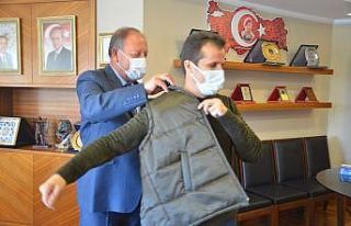 Başkan Oprukçu’dan filyaskon ekibine hediye