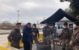 Başkan Vidinlioğlu, denetim yapan polis ve jandarma...
