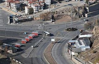 Başkent’te cadde ve sokaklar kısıtlamanın ikinci...