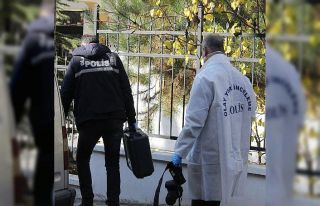 Başkent’te tartışan çift birbirlerini bıçakla...