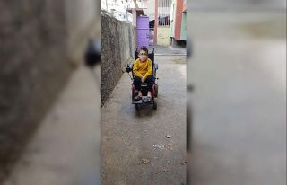 Batman Belediyesi engelli gencin yüzünü güldürdü