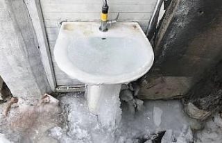 Bayburt buz tuttu