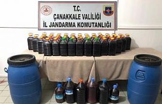 Bayramiç’te 305 litre bandrolsüz içki ele geçirildi