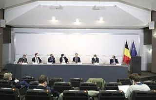 Belçika’da yurt dışından gelenlere yeniden karantina...