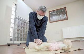 Belediye personeline ilk yardım eğitimi verildi