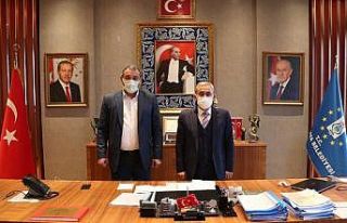 Belediyenin kiracısı olan esnafa yüzde 50 indirim