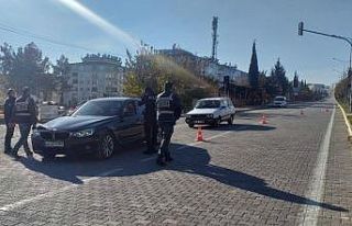 Besni’de sokağa çıkma kısıtlaması uygulaması