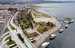 Beyşehir Gölü’nde kısıtlamadan muaf balıkçılar...