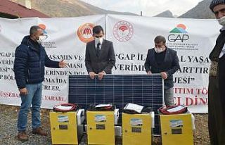 Beytüşşebap’ta çiftçilere çadır ve güneş...