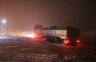 Bin 650 rakımlı geçitte kar yağışı sürücülere...