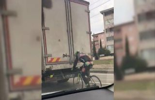 Bisikletle tehlikeli yolculuk