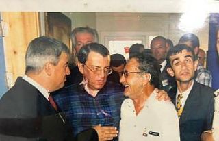 Bodrum’da Mesut Yılmaz için lokma dağıtıldı