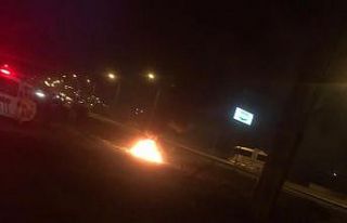 Boş arazide lastik yakan 4 şahıs yakalandı