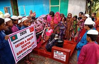 Bünyanlı çift Bangladeş’te su kuyusu açtırdı