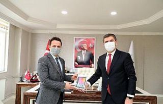 Burdur Belediyesi’nden ihtiyaç sahibi öğrencilere...