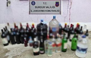 Burdur’da kaçak içki operasyonu