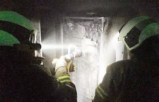 Burhaniye’de tutuşan buzdolabı az kalsın evi...