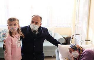 Bursa’da bir yılda 8 bin hastaya evde bakım hizmeti