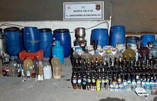 Bursa’da jandarmadan yılbaşı öncesi kaçak içki...