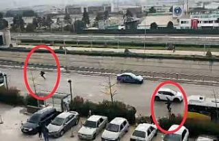 Bursa’da nefes kesen takip...Polis kaçan hırsızı...