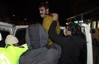 Bursa’da polise direndi, ceza yemekten kaçamadı