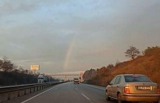 Bursa’da sis, gökkuşağı ve yağmur aynı anda...