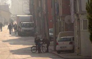 Bursa’da tüm ikazlara rağmen vatandaş bildiğini...